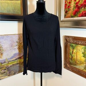 🐠 Banana Republic Classic Black Long Sleeve Top